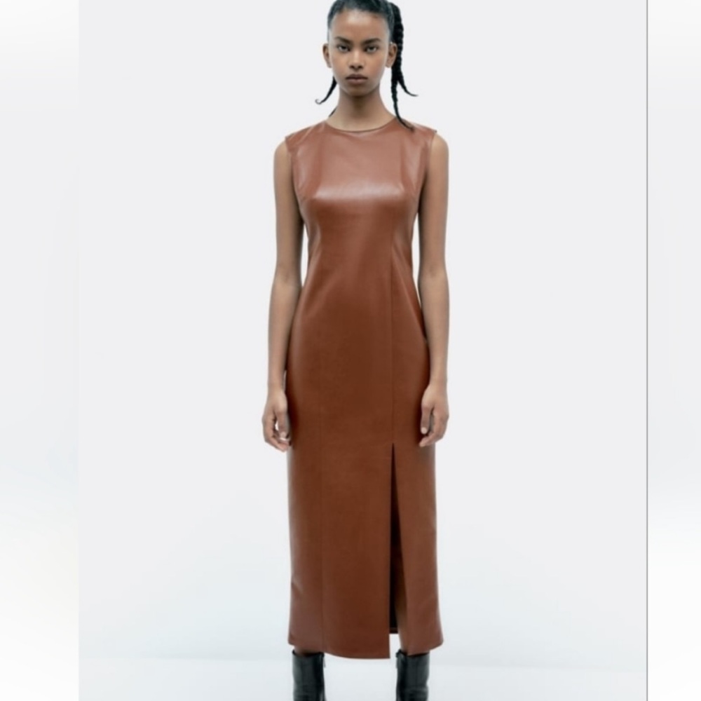 ZARA NWT FAUX LEATHER DRESS 🔥